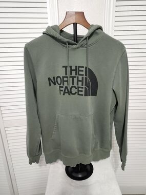 The North Face Men's Pullover Hoodie - Olive Green